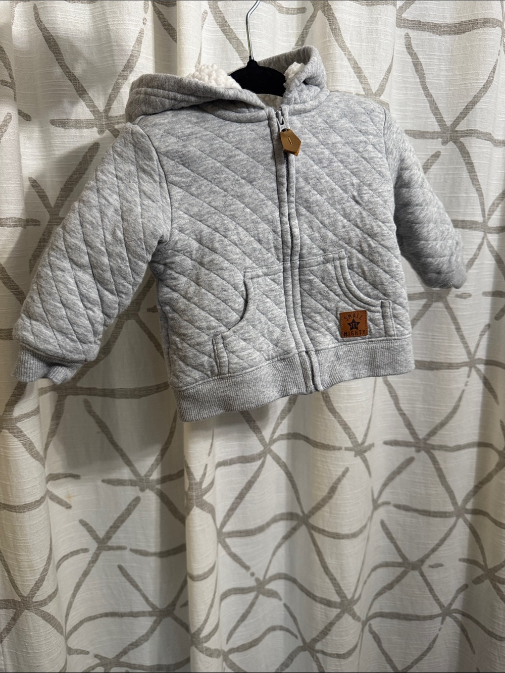 Cozy Quilted Hooded Sweatshirt for Kids - Light Gray